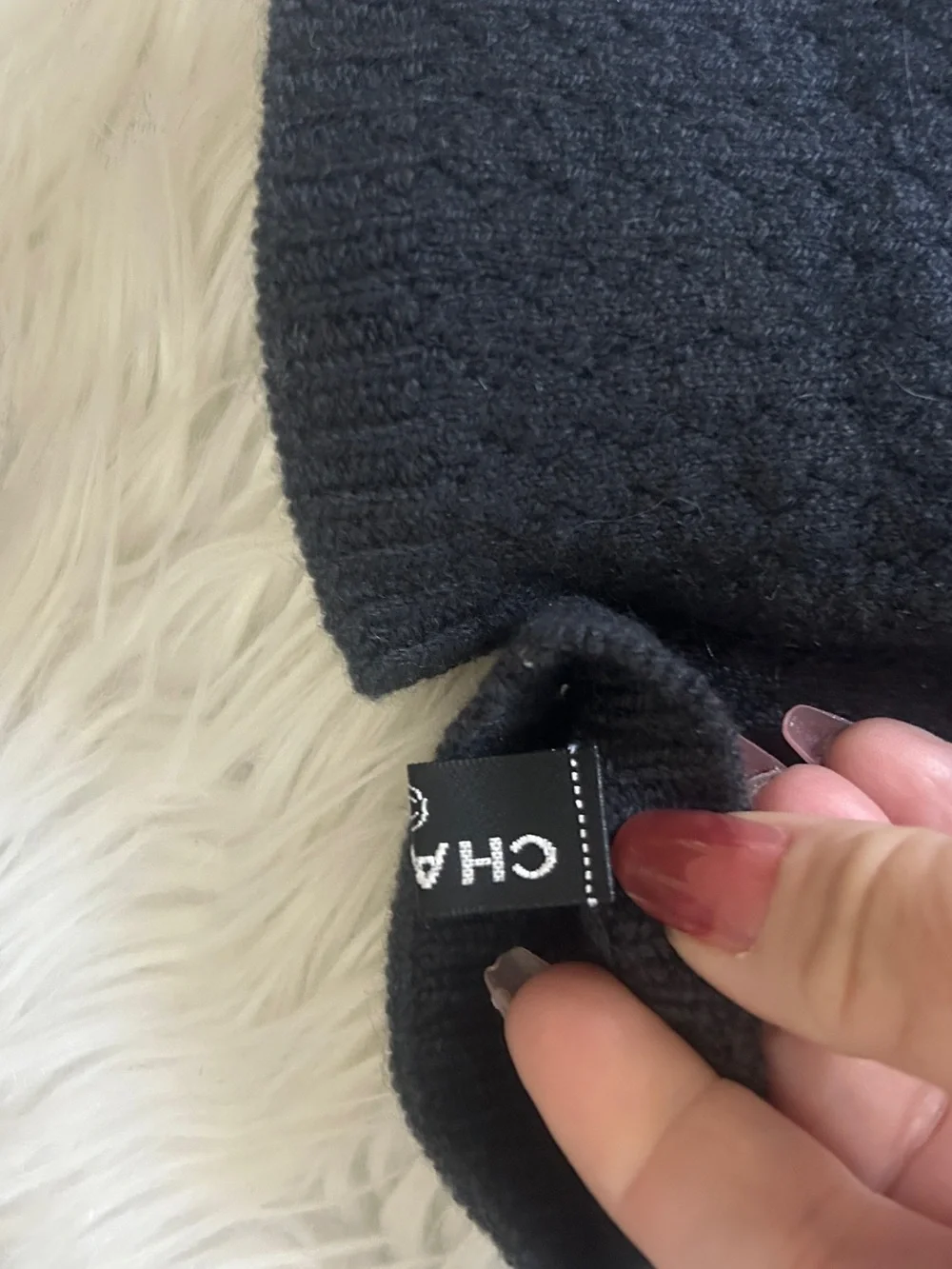 CHANEL 100% Cashmere Black Long CC Logo Long Gloves